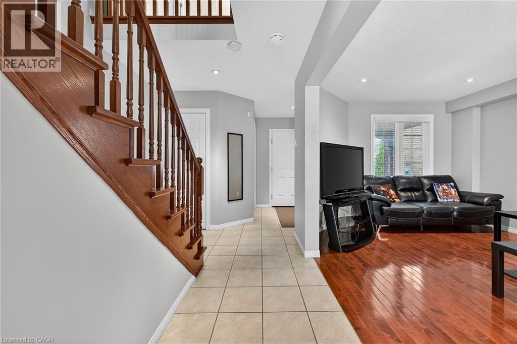 51 Jonathon Court, Hamilton, Ontario  L8W 0A1 - Photo 20 - 40816718