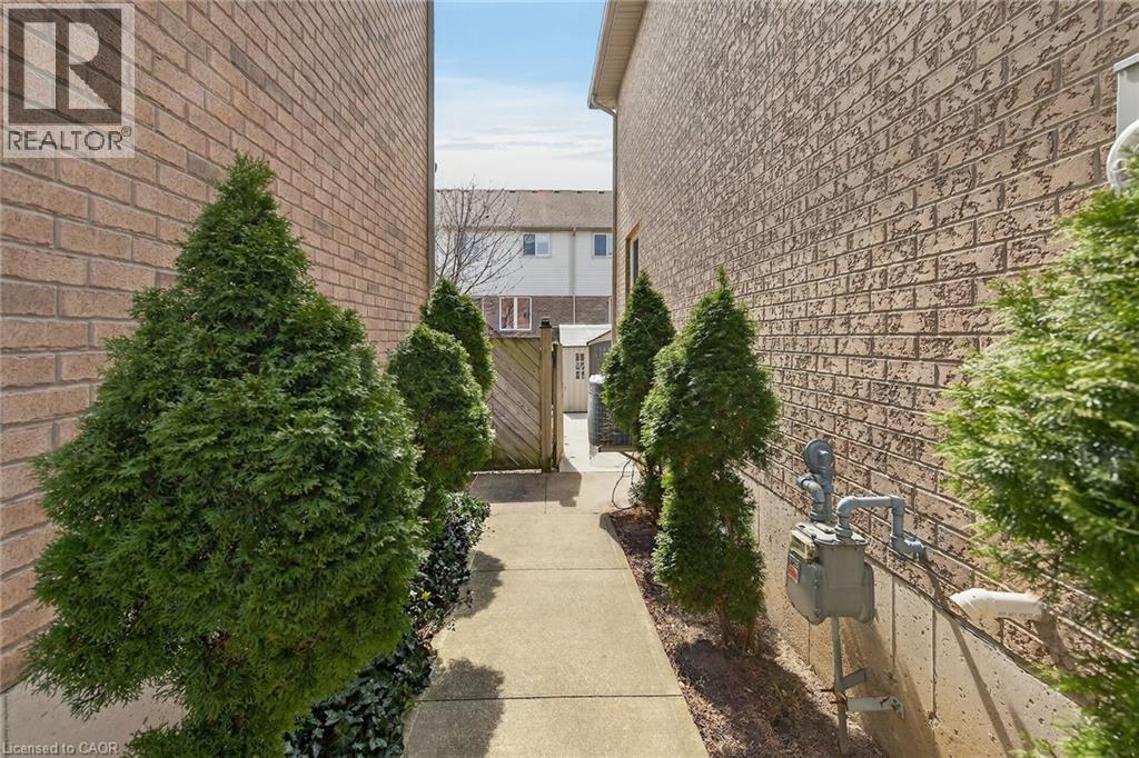 51 Jonathon Court, Hamilton, Ontario  L8W 0A1 - Photo 41 - 40816718