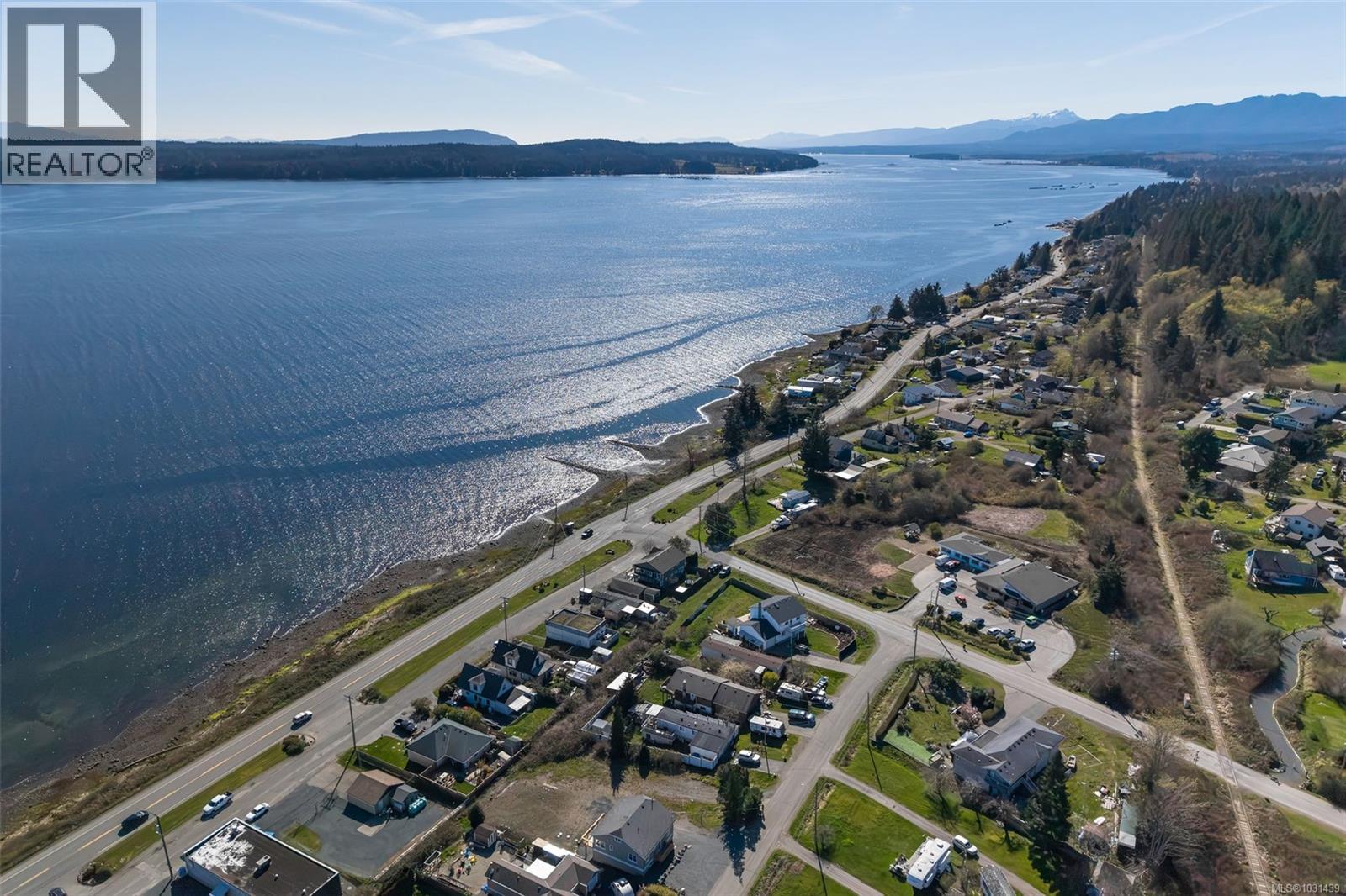 5570 Horne St, Union Bay, British Columbia  V0R 3B0 - Photo 9 - 1031439