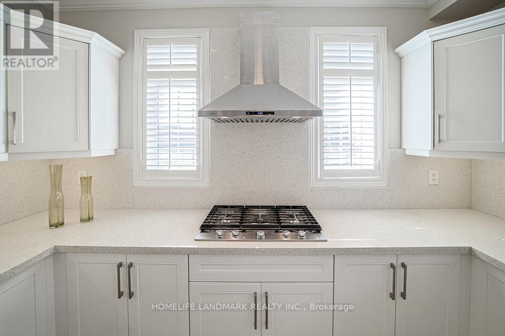 3565 Stonecutter Crescent, Mississauga, Ontario  L5M 7N7 - Photo 16 - W12975164