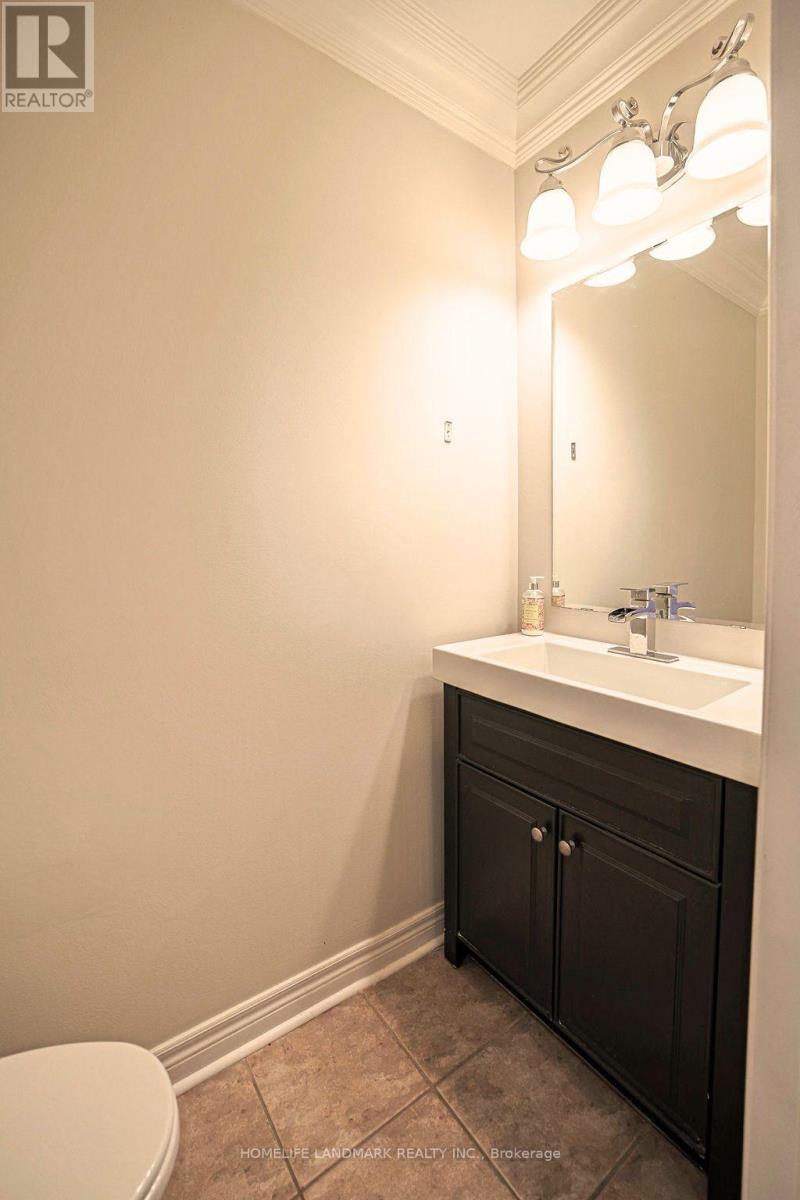 3565 Stonecutter Crescent, Mississauga, Ontario  L5M 7N7 - Photo 29 - W12975164