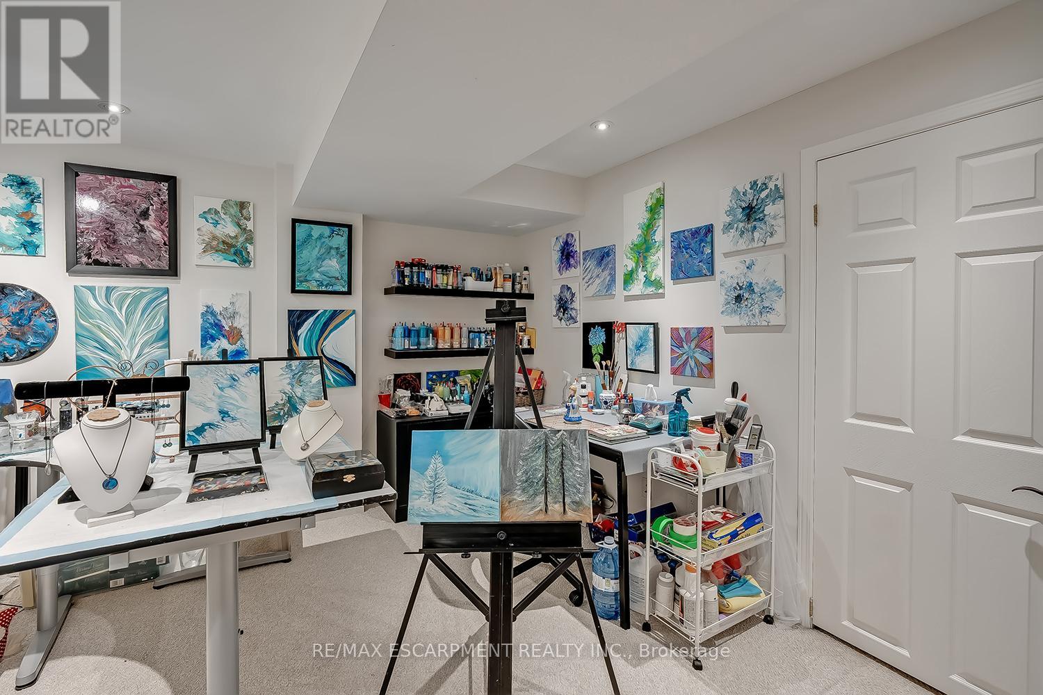 4304 Taywood Drive, Burlington, Ontario  L7M 4S7 - Photo 34 - W12975170