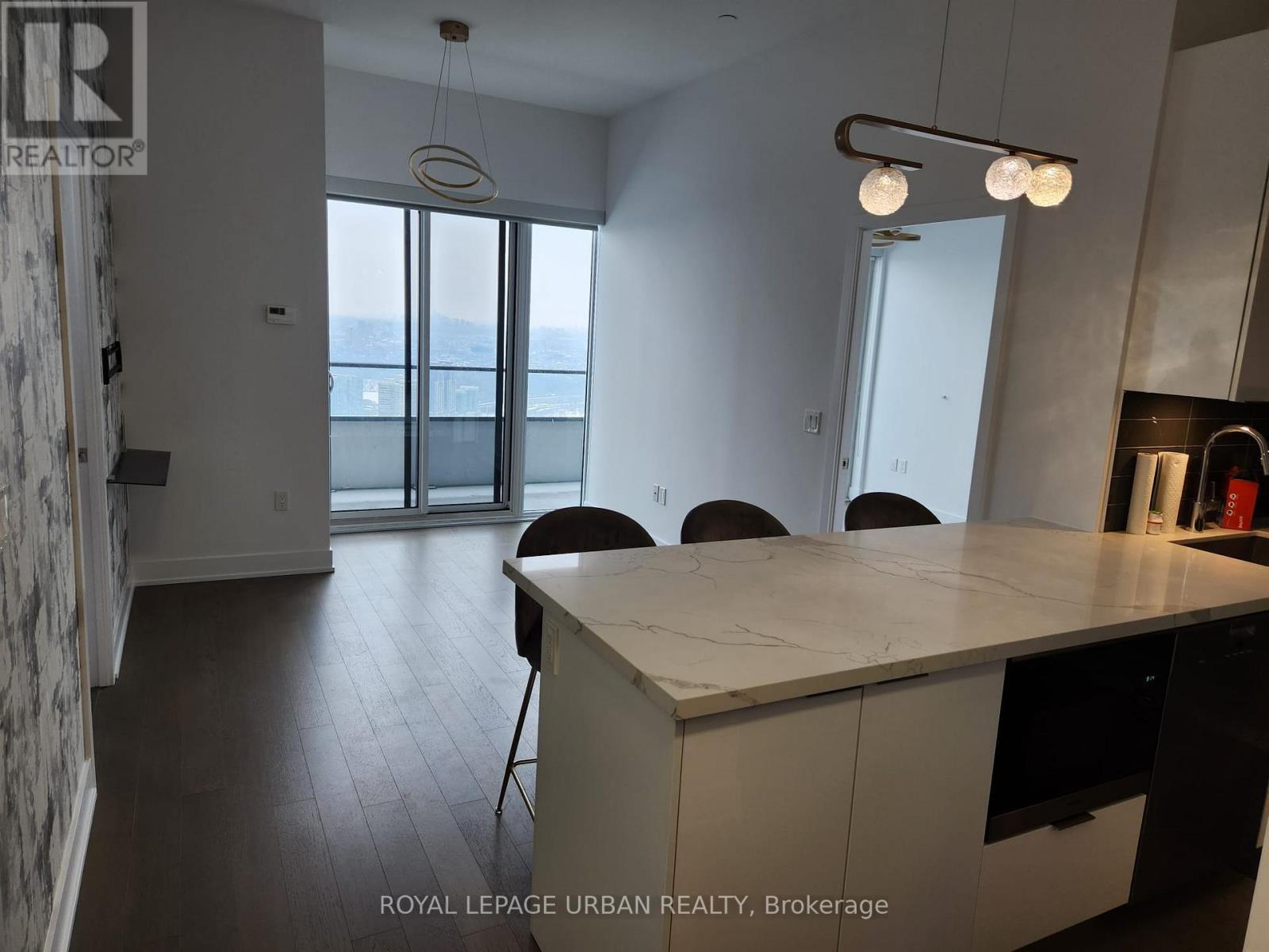 Uph2 - 30 Shore Breeze Drive, Toronto, Ontario  M8V 0J1 - Photo 2 - W12975174