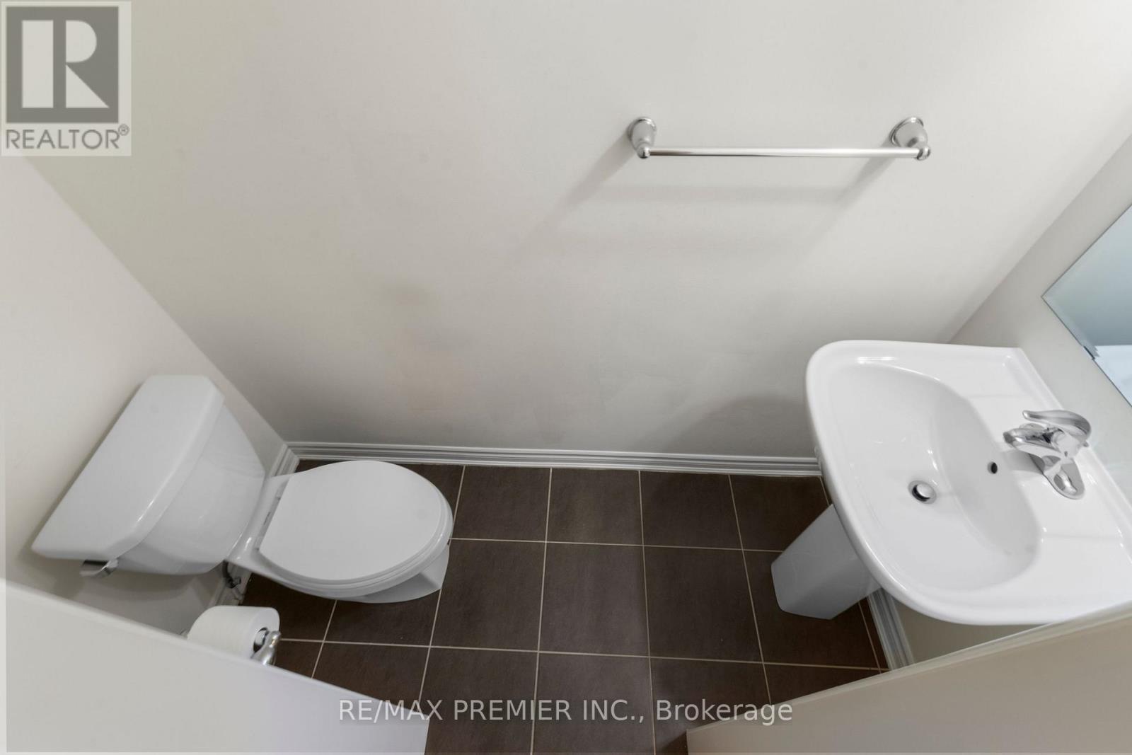 57 Baycliffe Crescent, Brampton, Ontario  L7A 3Z3 - Photo 25 - W12975194