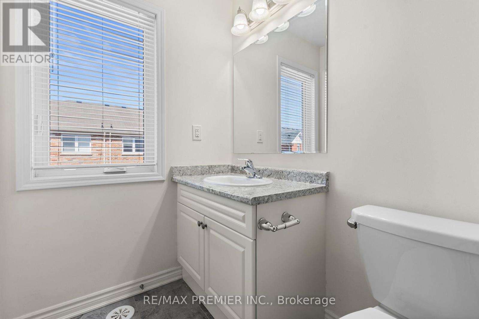 57 Baycliffe Crescent, Brampton, Ontario  L7A 3Z3 - Photo 32 - W12975194