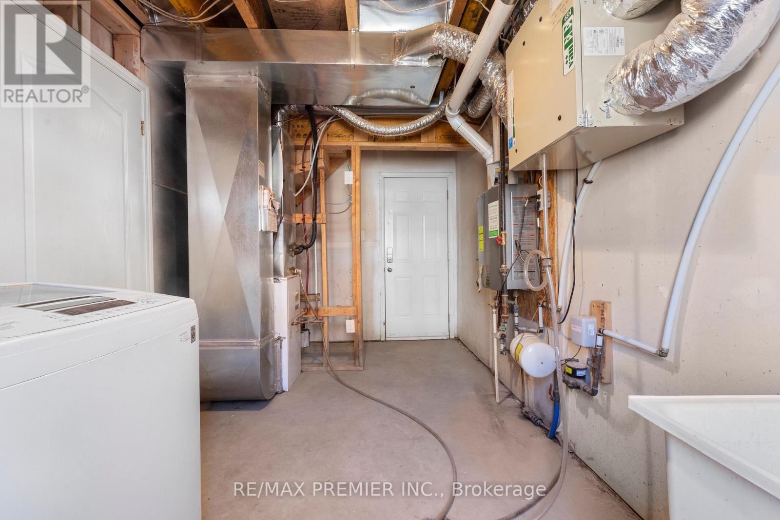 57 Baycliffe Crescent, Brampton, Ontario  L7A 3Z3 - Photo 43 - W12975194