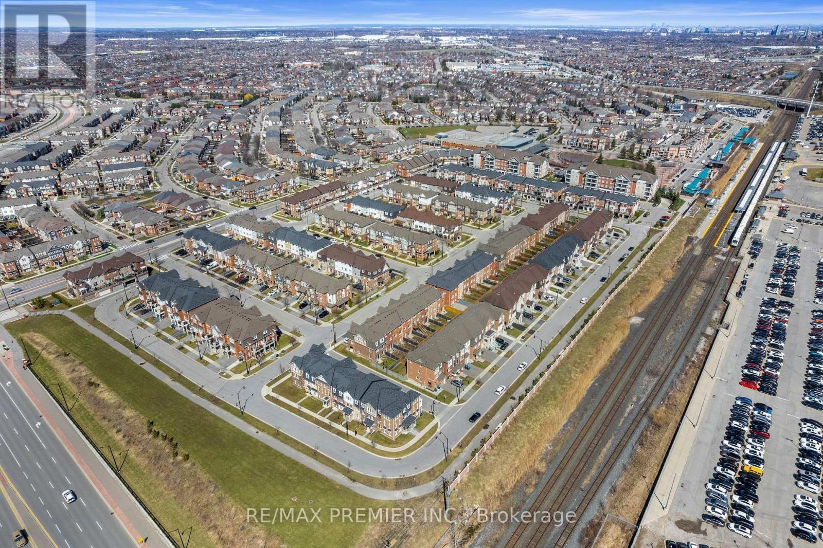 57 Baycliffe Crescent, Brampton, Ontario  L7A 3Z3 - Photo 47 - W12975194