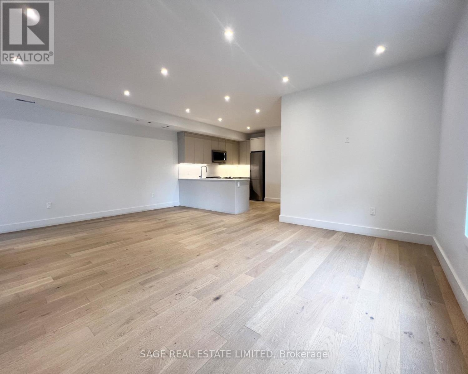 2 - 909 Castlefield Avenue, Toronto, Ontario  M6B 1C9 - Photo 11 - W12975198