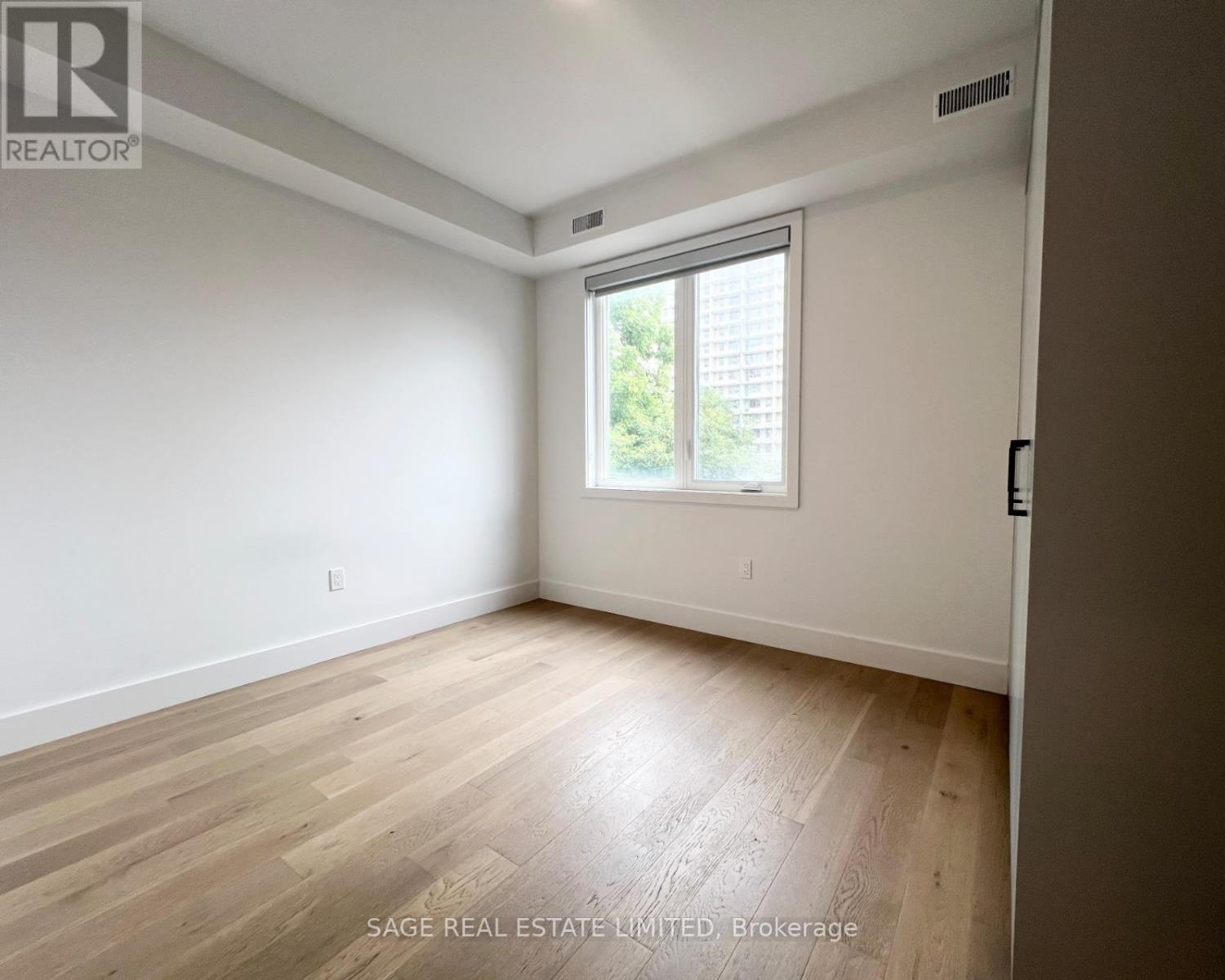 2 - 909 Castlefield Avenue, Toronto, Ontario  M6B 1C9 - Photo 16 - W12975198
