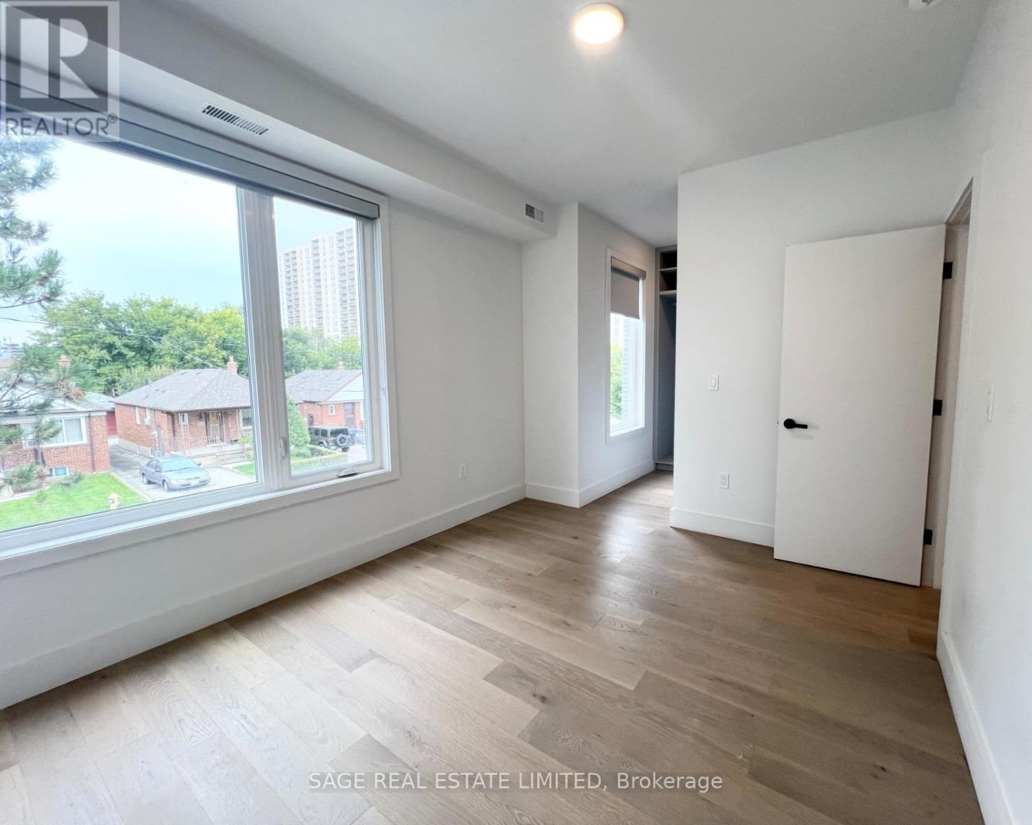 2 - 909 Castlefield Avenue, Toronto, Ontario  M6B 1C9 - Photo 20 - W12975198