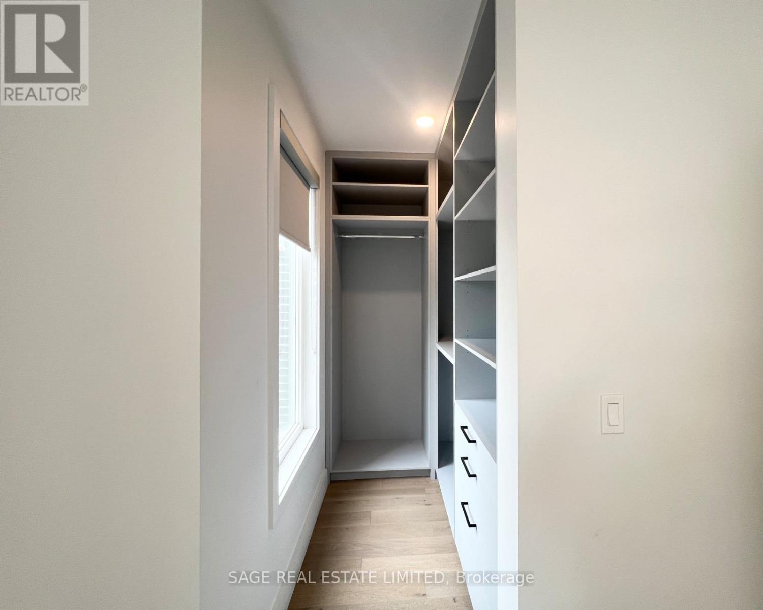 2 - 909 Castlefield Avenue, Toronto, Ontario  M6B 1C9 - Photo 23 - W12975198