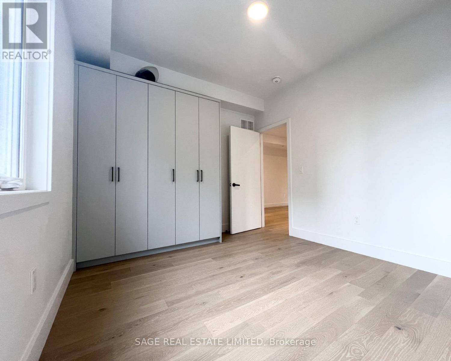 2 - 909 Castlefield Avenue, Toronto, Ontario  M6B 1C9 - Photo 28 - W12975198