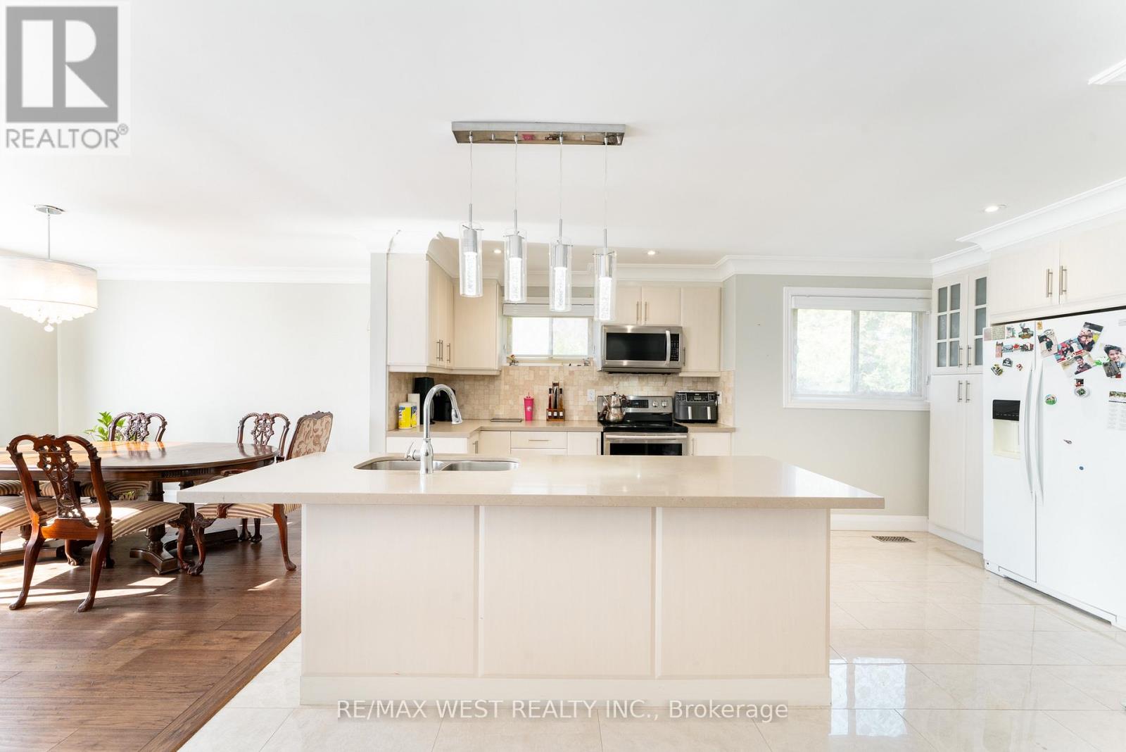 183 Ridge Road, Caledon, Ontario L7E 4V8 - Photo 18 - W12975238