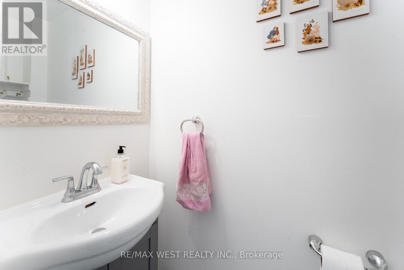 183 Ridge Road, Caledon, Ontario L7E 4V8 - Photo 21 - W12975238