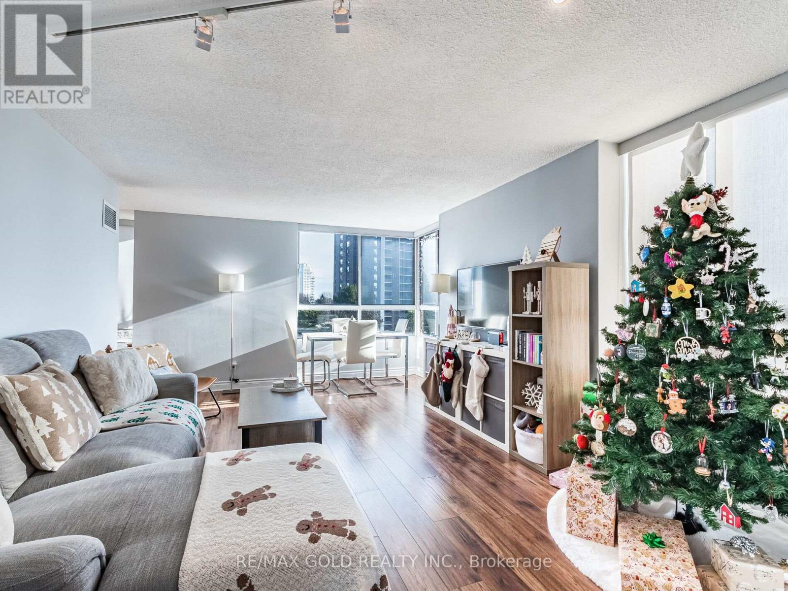 416 - 1485 Lakeshore Road E, Mississauga, Ontario  L5E 3G2 - Photo 11 - W12975248