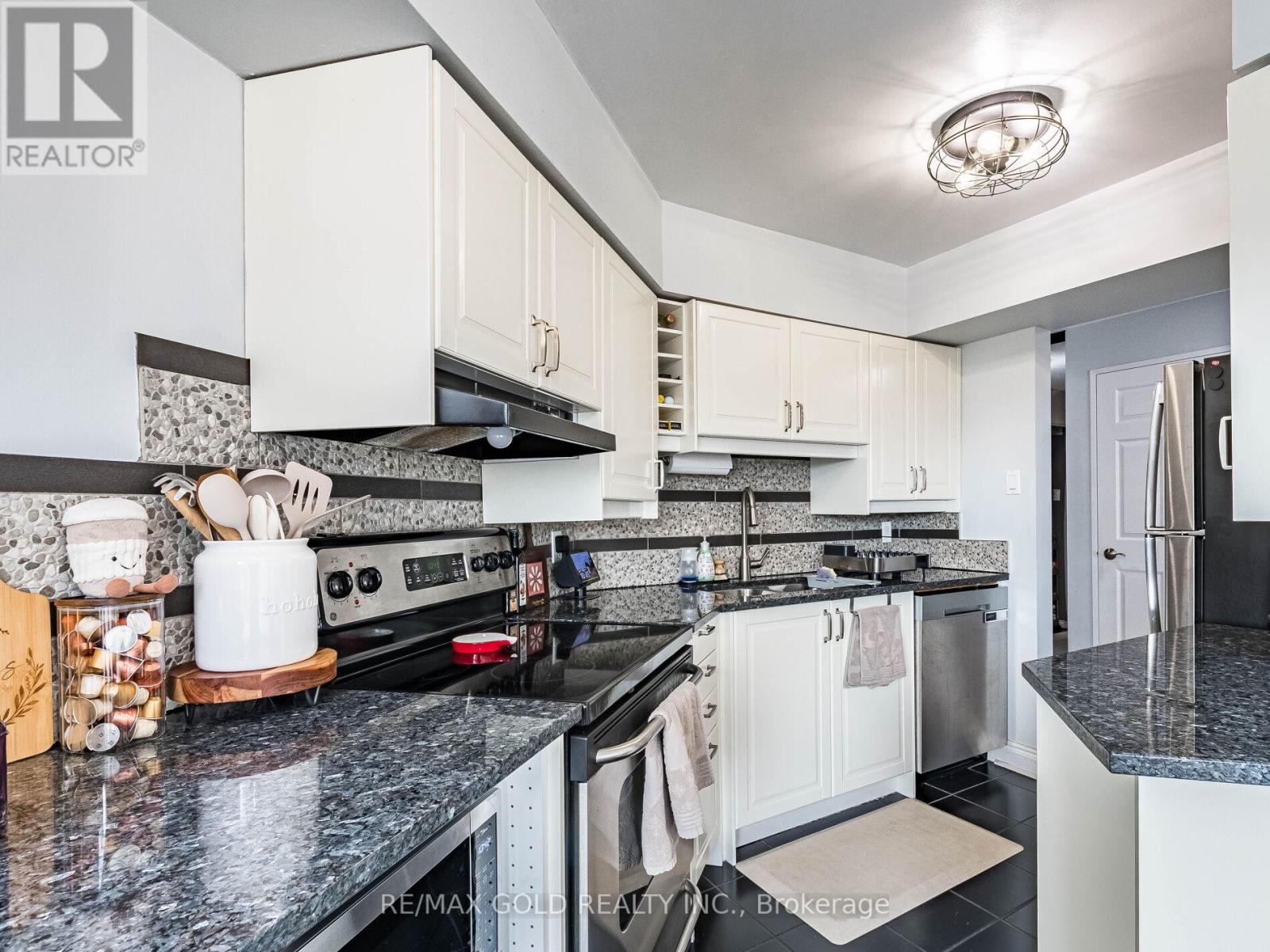 416 - 1485 Lakeshore Road E, Mississauga, Ontario  L5E 3G2 - Photo 16 - W12975248