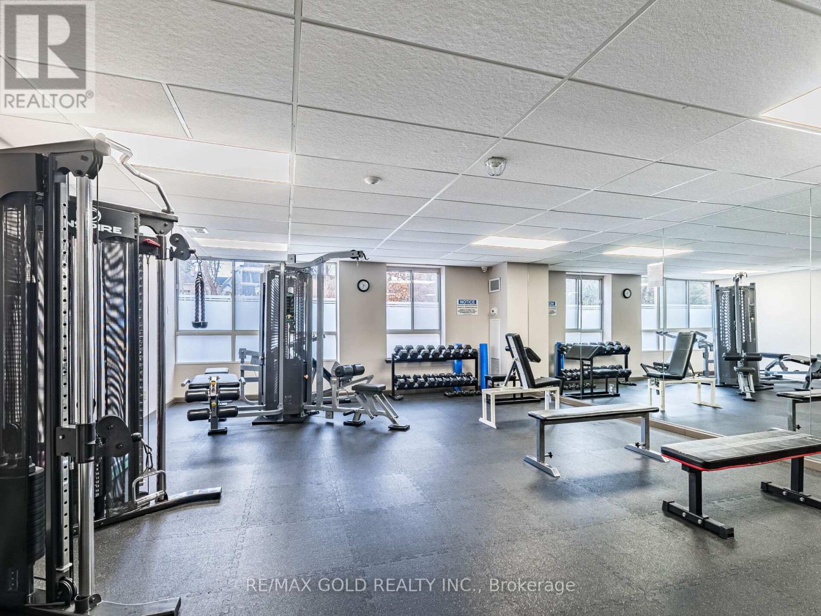 416 - 1485 Lakeshore Road E, Mississauga, Ontario  L5E 3G2 - Photo 35 - W12975248