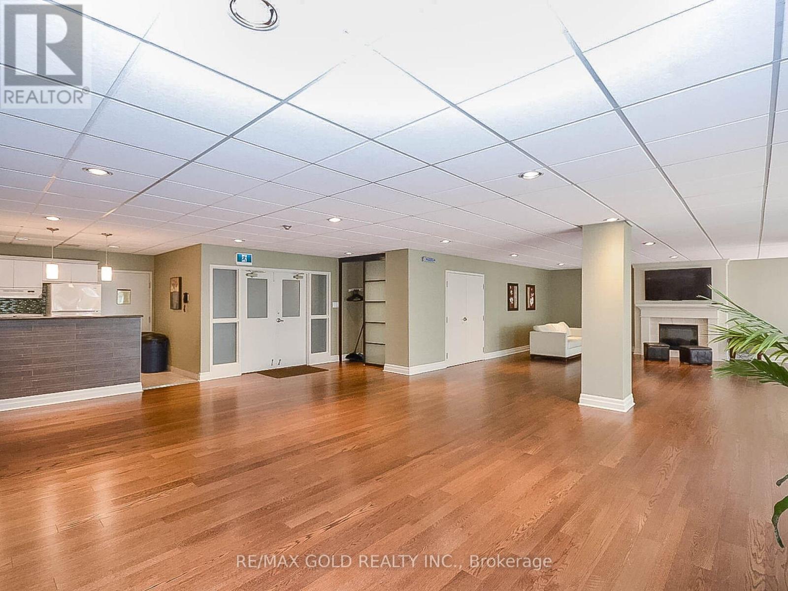 416 - 1485 Lakeshore Road E, Mississauga, Ontario  L5E 3G2 - Photo 40 - W12975248