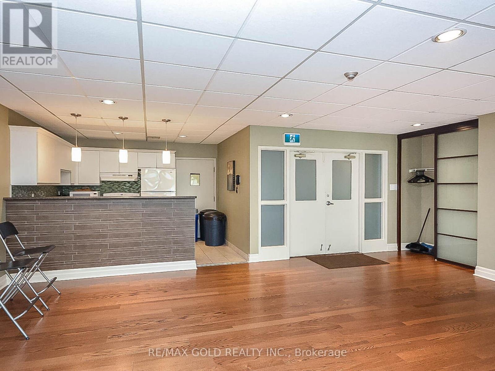 416 - 1485 Lakeshore Road E, Mississauga, Ontario  L5E 3G2 - Photo 41 - W12975248
