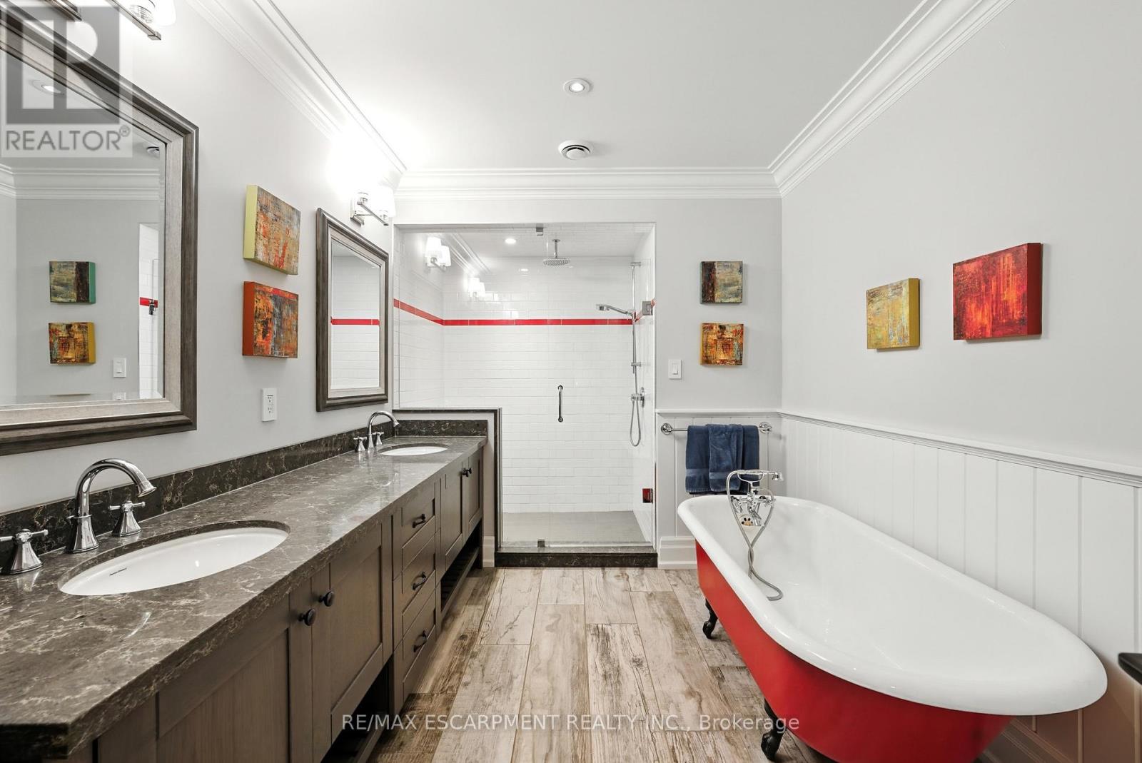 597 Old York Road, Burlington, Ontario  L7P 4Y6 - Photo 29 - W12975250