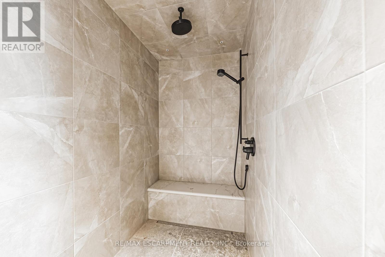 597 Old York Road, Burlington, Ontario  L7P 4Y6 - Photo 44 - W12975250