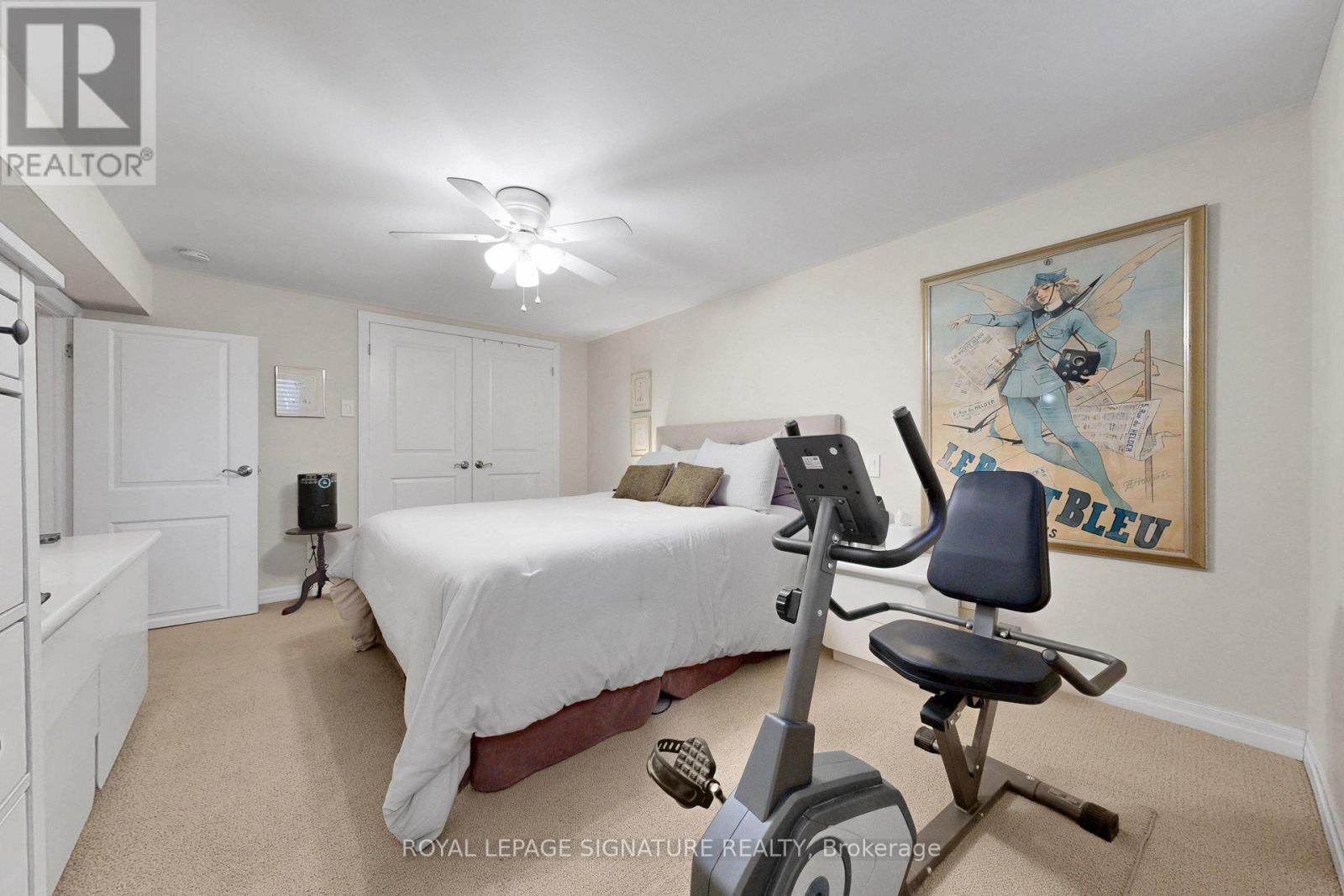 16 Renault Crescent, Toronto, Ontario  M9P 1J1 - Photo 40 - W12975252