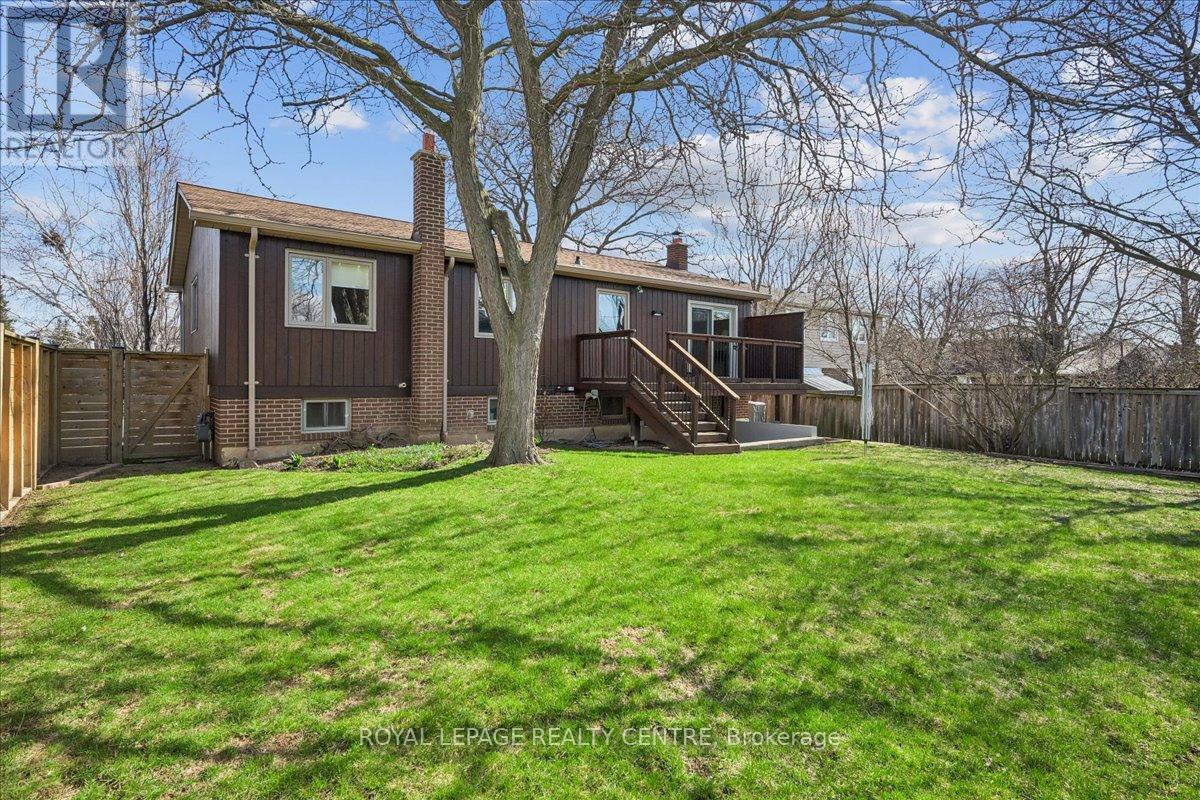 3232 Crosstree Court, Mississauga, Ontario  L5L 1G7 - Photo 44 - W12975258