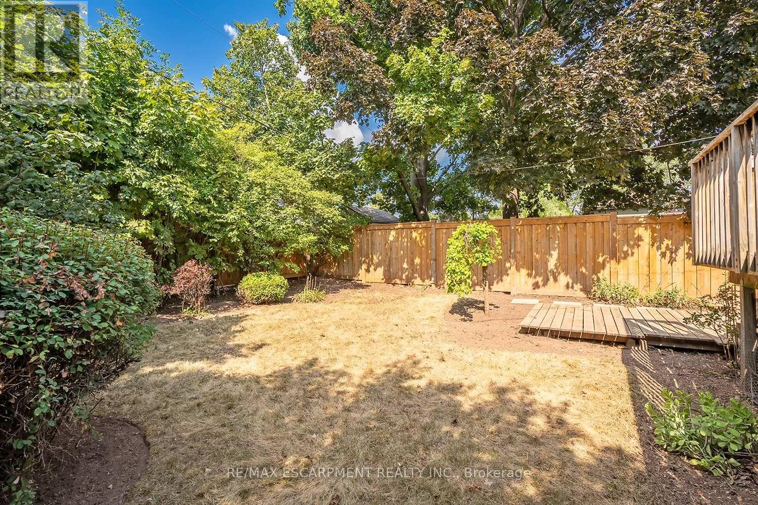 652 Ardleigh Crescent, Burlington, Ontario  L7L 4K8 - Photo 37 - W12975286