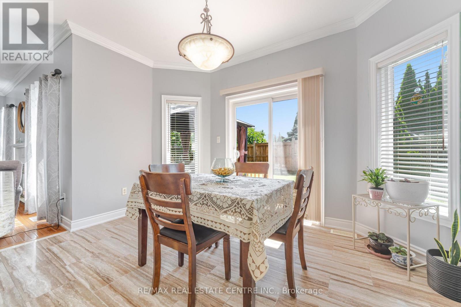 46 Lakefield Road, Brampton, Ontario  L7A 1W6 - Photo 19 - W12975294