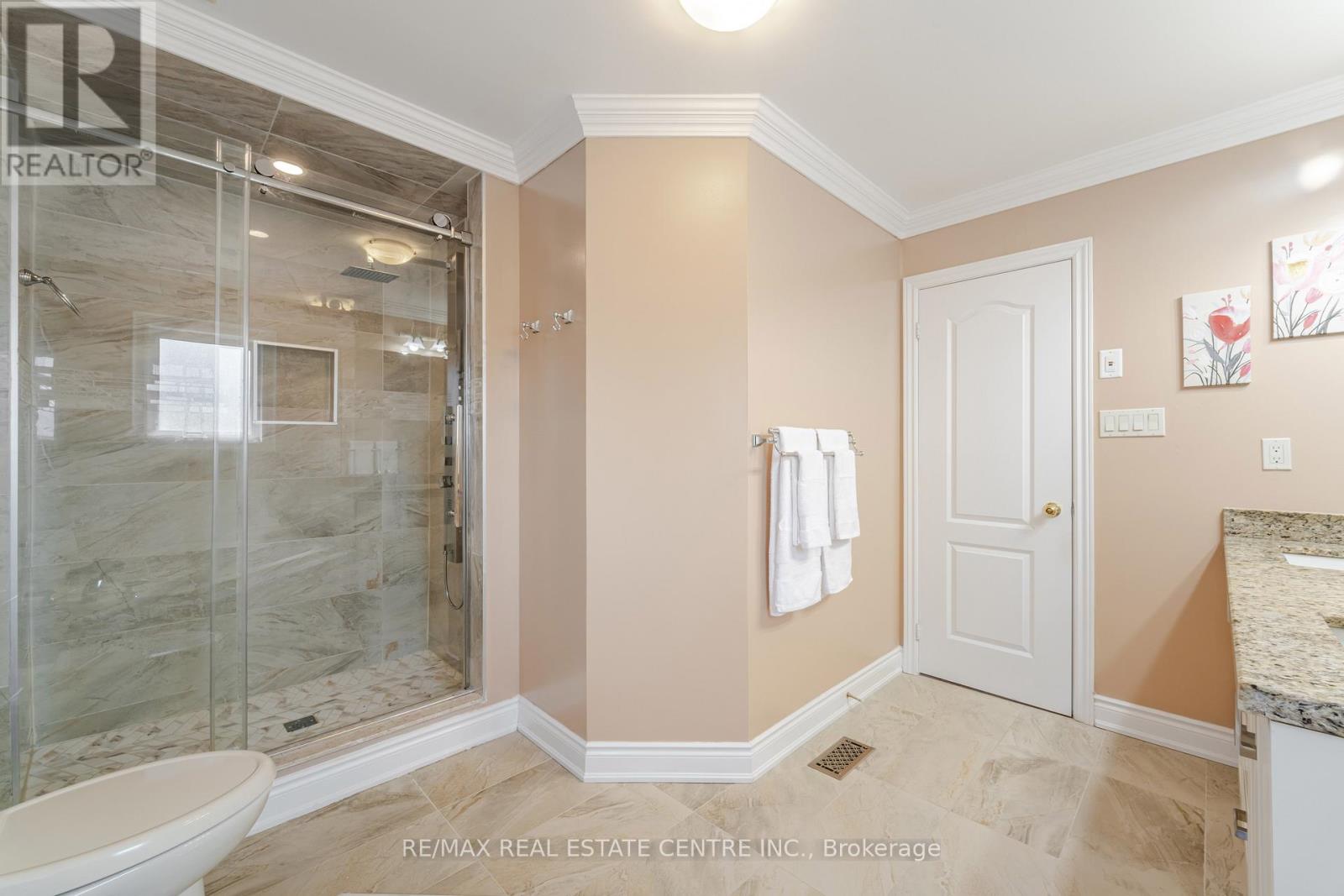 46 Lakefield Road, Brampton, Ontario  L7A 1W6 - Photo 26 - W12975294