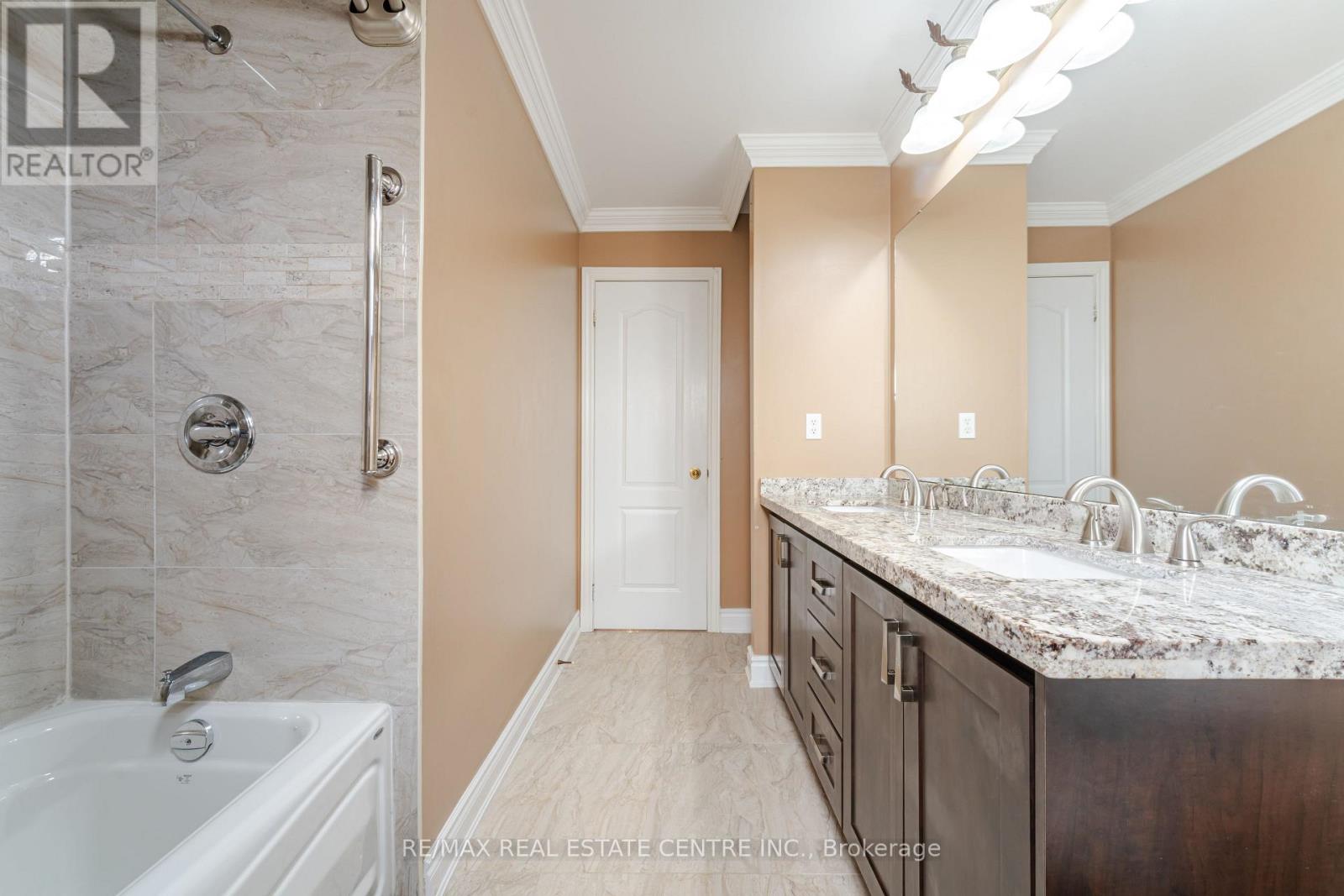 46 Lakefield Road, Brampton, Ontario  L7A 1W6 - Photo 35 - W12975294