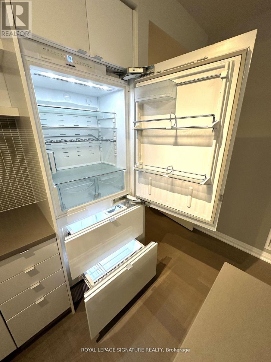 704 - 59 Annie Craig Drive, Toronto, Ontario  M8V 0C4 - Photo 14 - W12975346