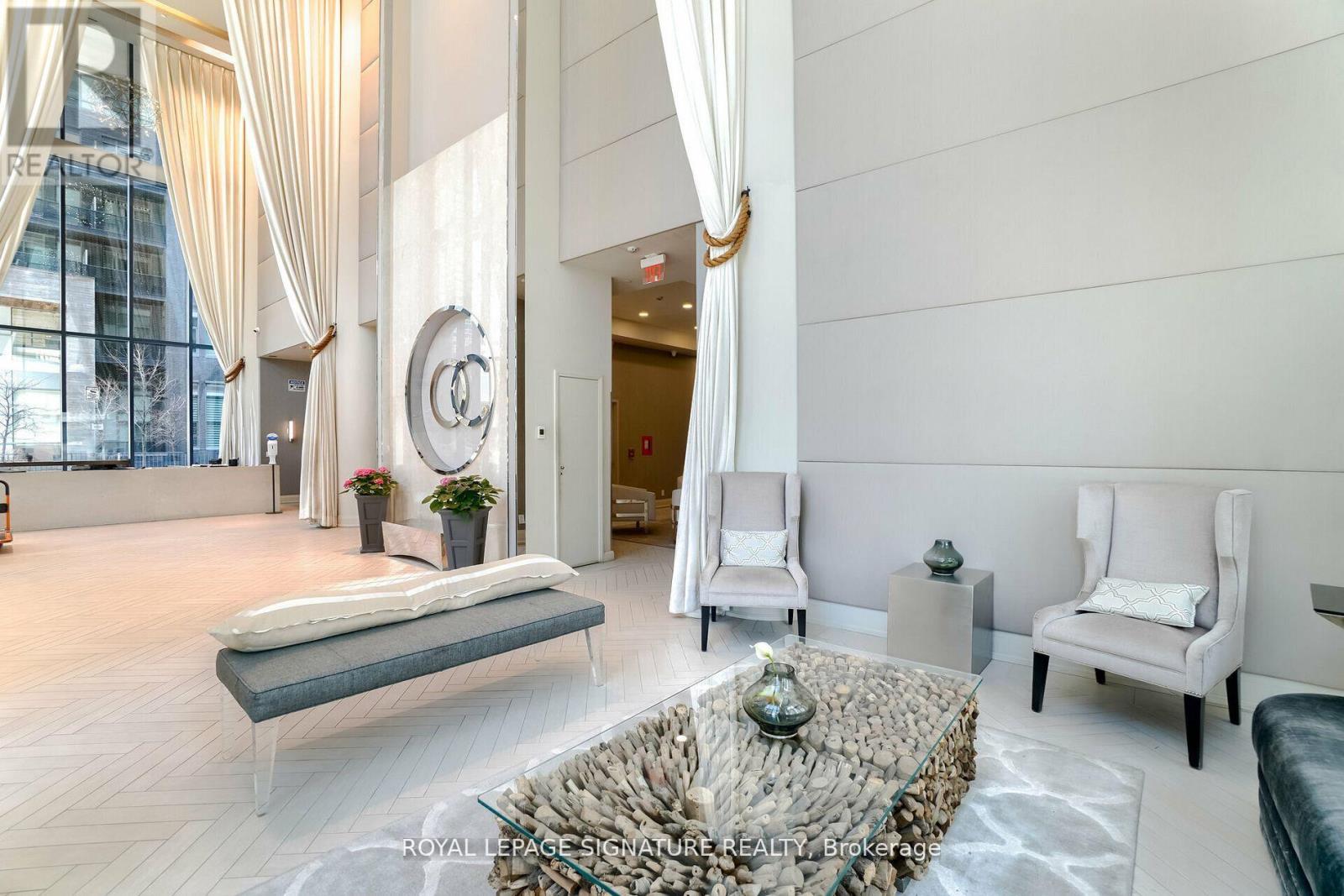 704 - 59 Annie Craig Drive, Toronto, Ontario  M8V 0C4 - Photo 3 - W12975346