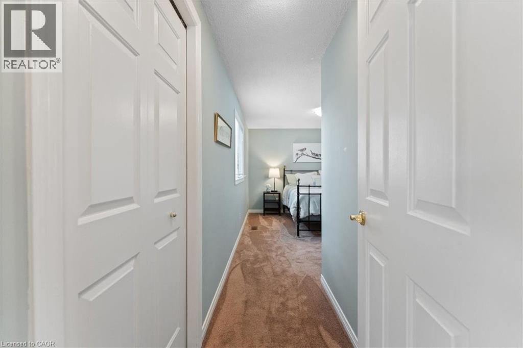 284 Delancey Boulevard, Hamilton, Ontario  L9B 1Y9 - Photo 28 - 40818974