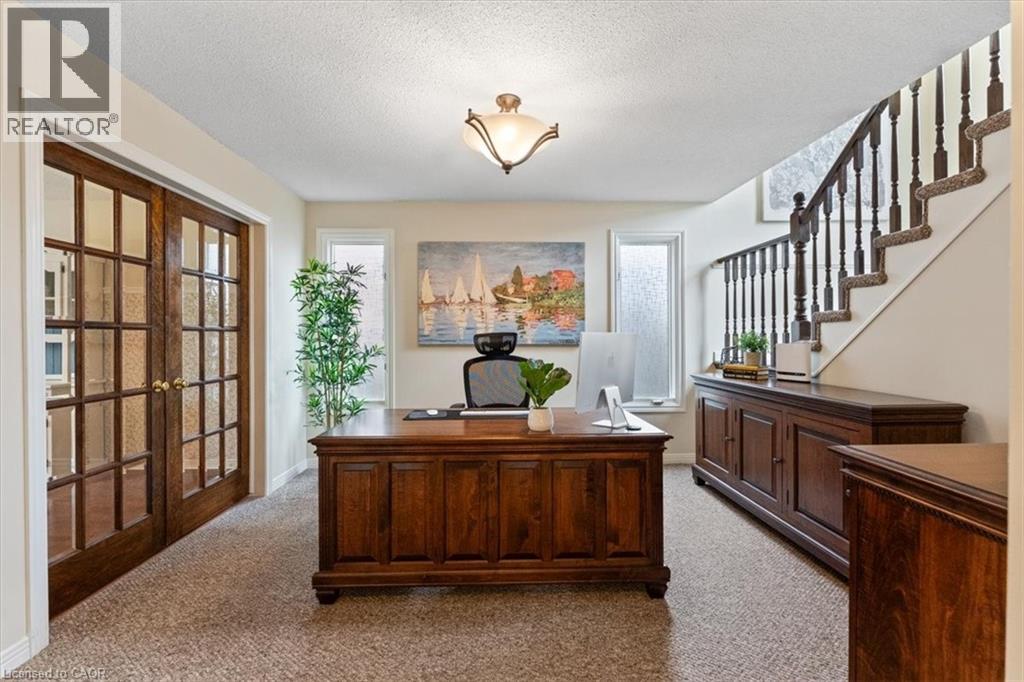 284 Delancey Boulevard, Hamilton, Ontario  L9B 1Y9 - Photo 10 - 40818974