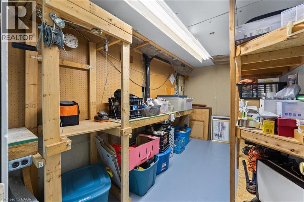 284 Delancey Boulevard, Hamilton, Ontario  L9B 1Y9 - Photo 43 - 40818974