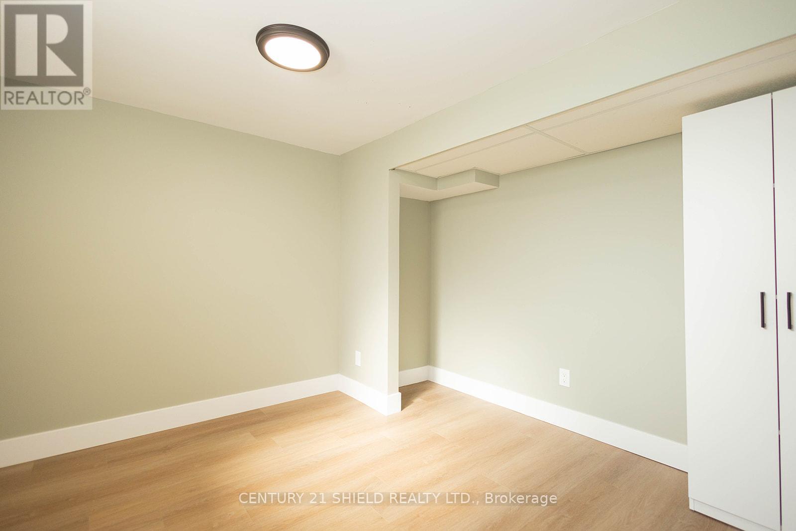 1008 Second Street E, Cornwall, Ontario  K6H 2A9 - Photo 35 - X12975182