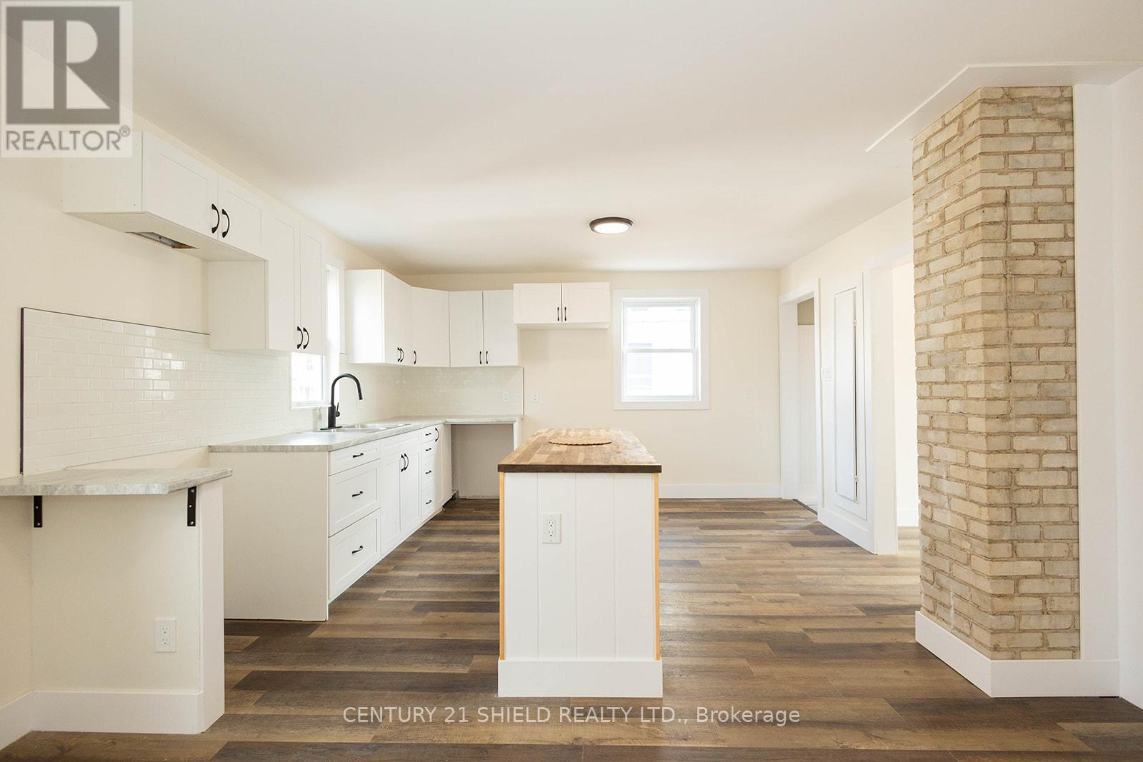 1008 Second Street E, Cornwall, Ontario  K6H 2A9 - Photo 4 - X12975182