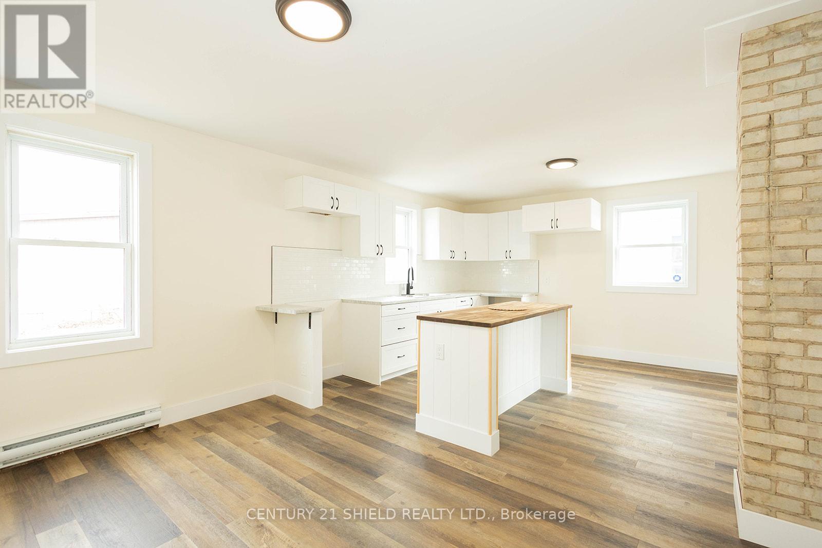 1008 Second Street E, Cornwall, Ontario  K6H 2A9 - Photo 7 - X12975182