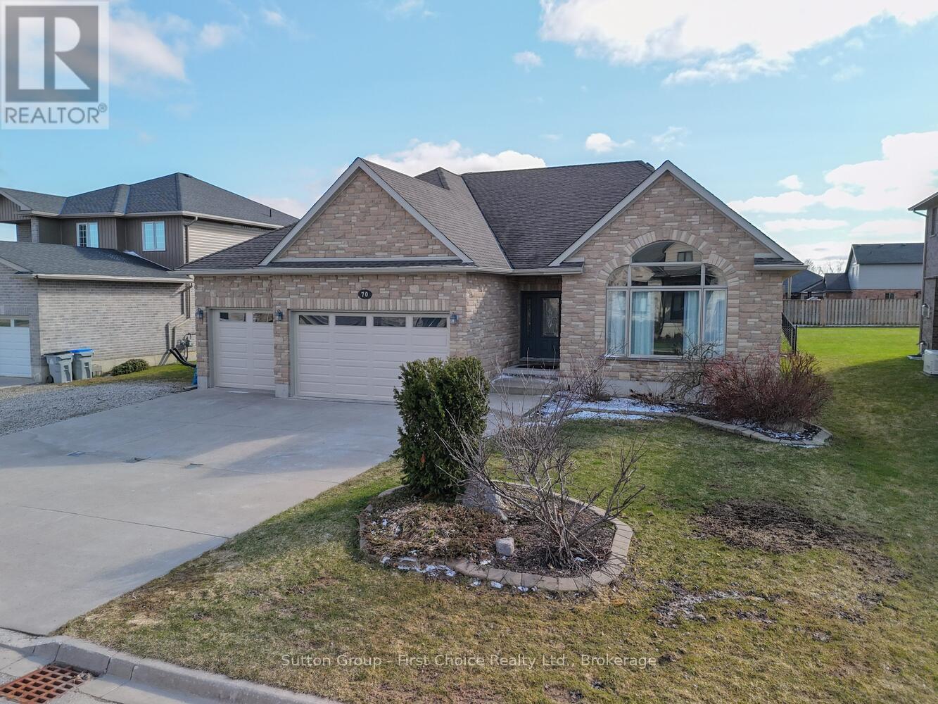 70 Kenton Street, West Perth, Ontario  N0K 1N0 - Photo 2 - X12681876