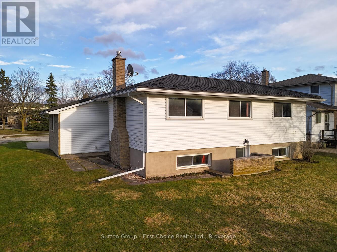 70 Bedford Drive, Stratford, Ontario  N5A 5J5 - Photo 21 - X12672484