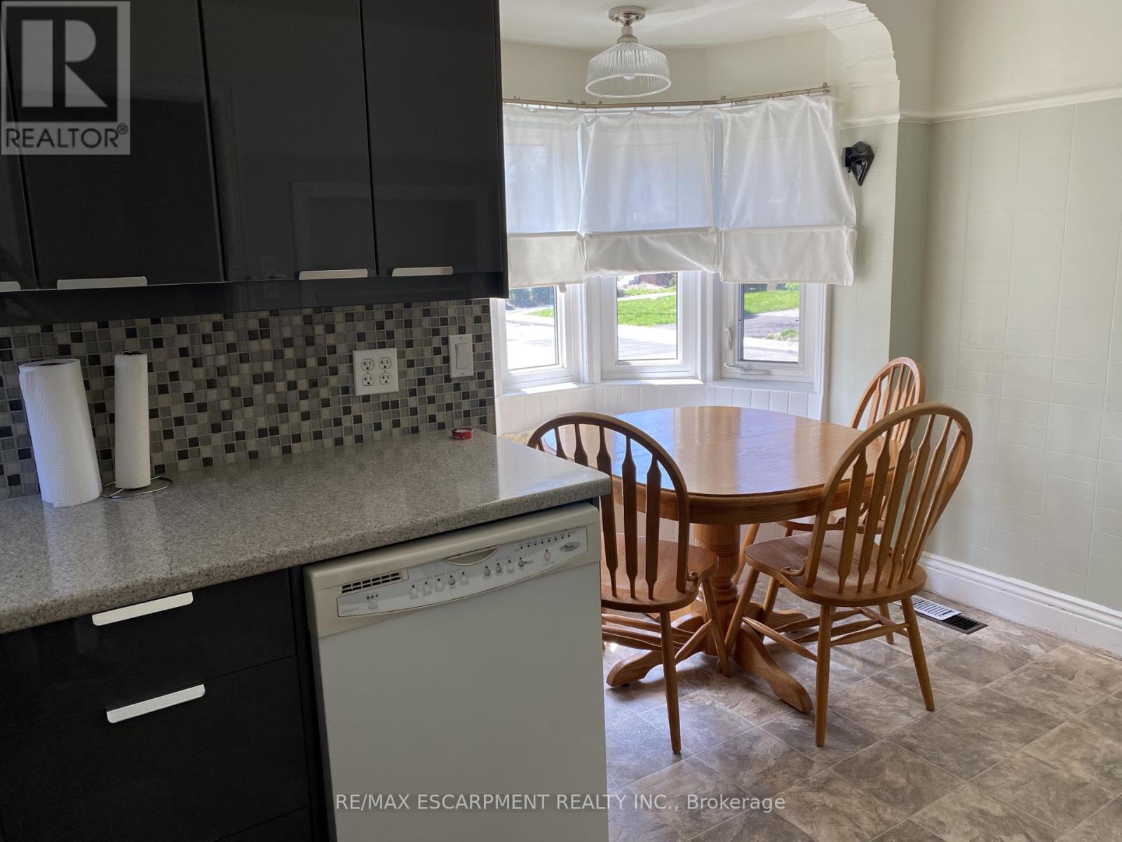 184 Arkell Street, Hamilton, Ontario  L8S 1W8 - Photo 5 - X12975214