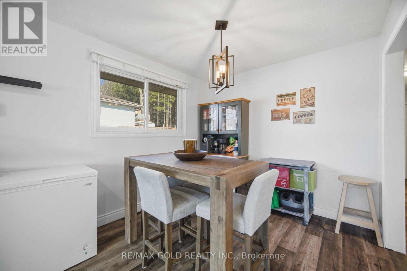 114 Arrowhead Crescent, Kitchener, Ontario  N2P 1B9 - Photo 12 - X12975218