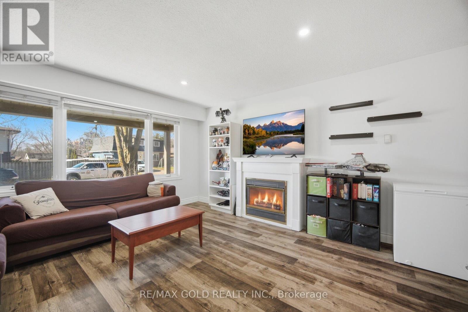 114 Arrowhead Crescent, Kitchener, Ontario  N2P 1B9 - Photo 15 - X12975218