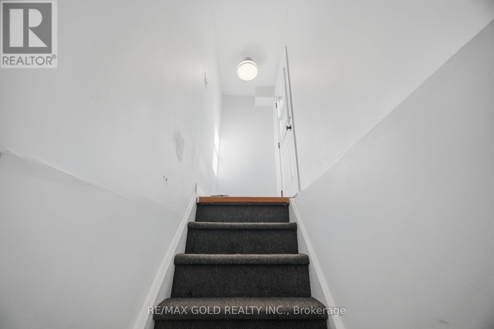 114 Arrowhead Crescent, Kitchener, Ontario  N2P 1B9 - Photo 27 - X12975218