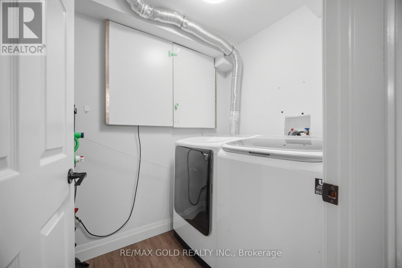 114 Arrowhead Crescent, Kitchener, Ontario  N2P 1B9 - Photo 37 - X12975218