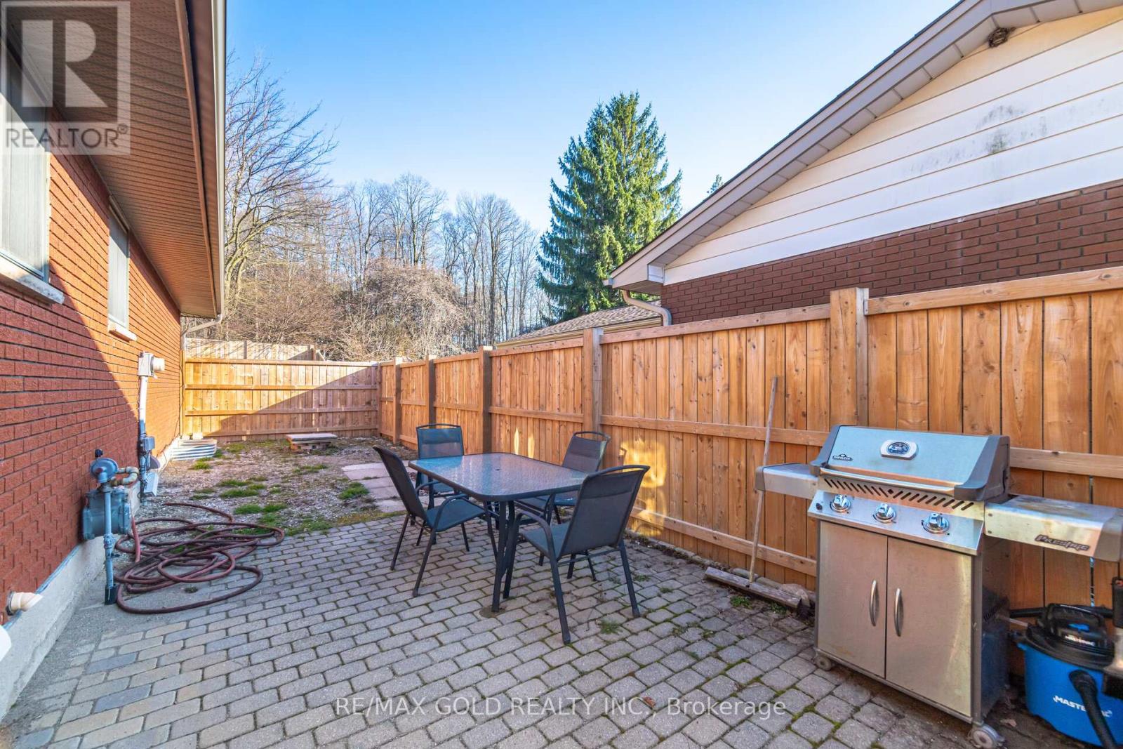 114 Arrowhead Crescent, Kitchener, Ontario  N2P 1B9 - Photo 38 - X12975218