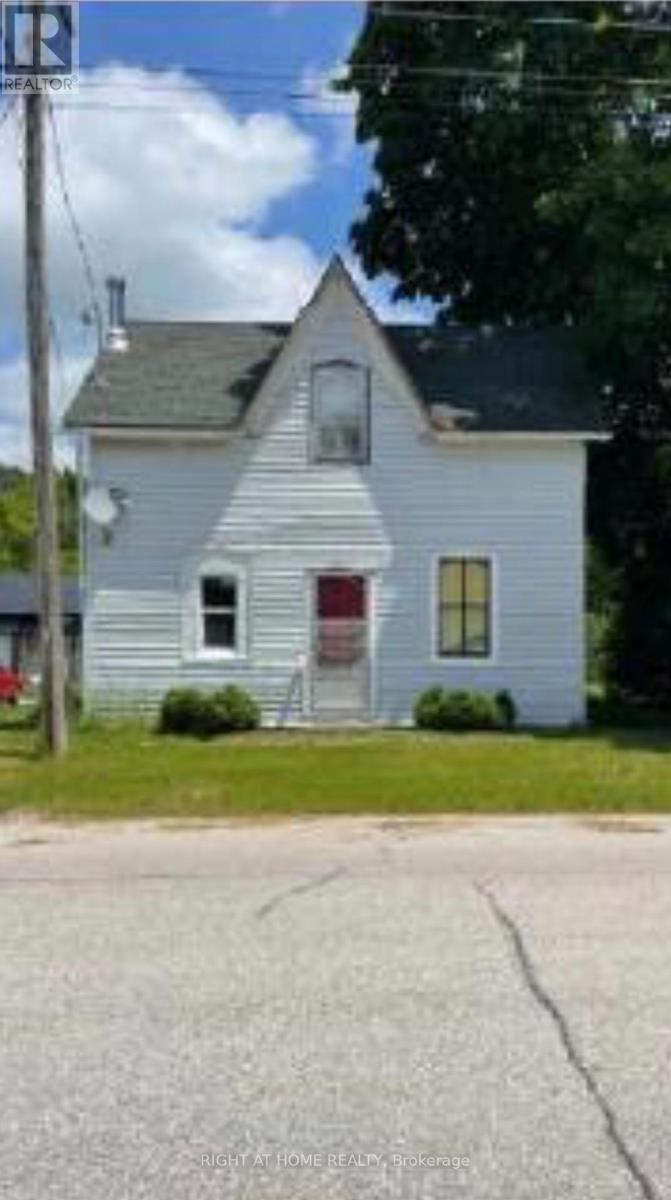 136177 Concession 8, Chatsworth, Ontario  N0H 1K0 - Photo 1 - X12975224