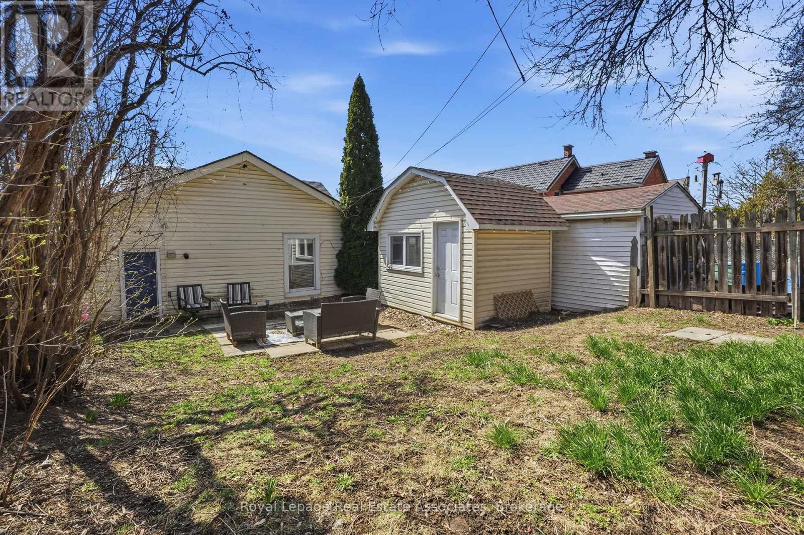 12 Nelson Street, Hamilton, Ontario  L8P 1G3 - Photo 24 - X12975270