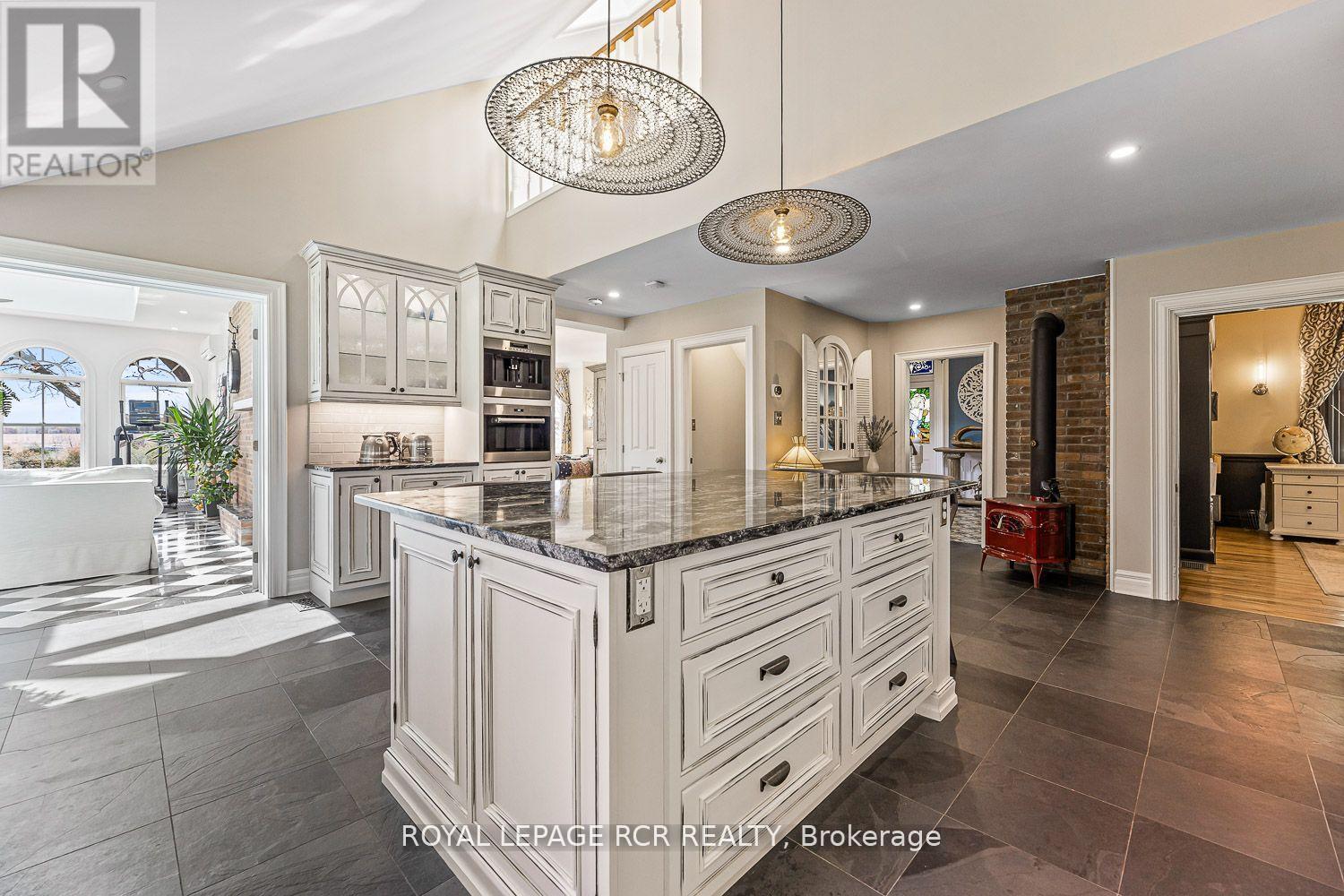 282398 County Rd 10 Road, East Luther Grand Valley, Ontario  L9W 0W6 - Photo 12 - X12975324